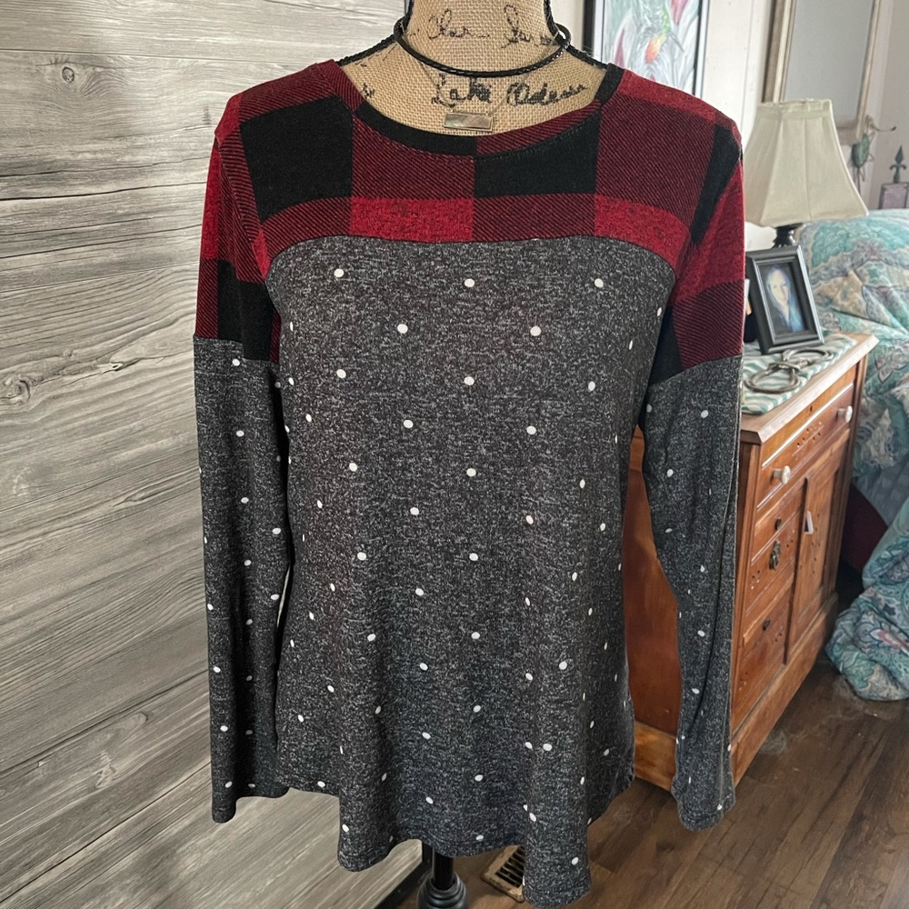 Maurices sz L tee